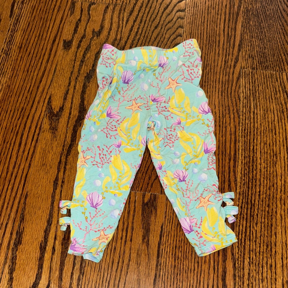 Posh Peanut Ariel mermaid Colorful Sea Life Baby Leggings with bows 6-12m